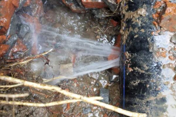 厨房墙体渗水怎么找漏水点 厨房墙体渗水如何测漏